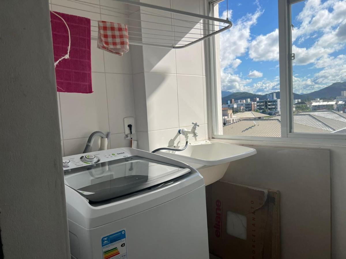 Lindo Apartamento Completo E Com Garagem Coberta Palhoca Exterior photo